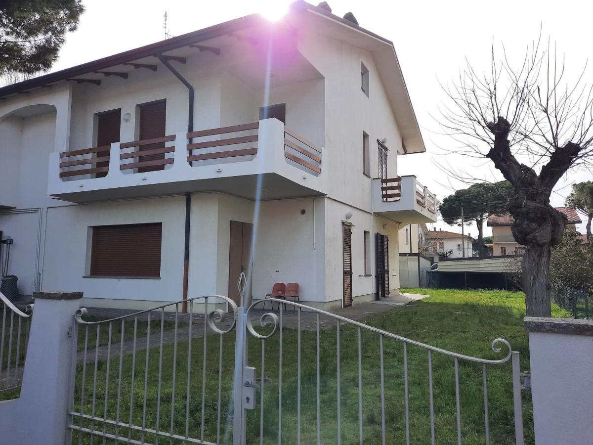 Sunflowers House * Punta Marina